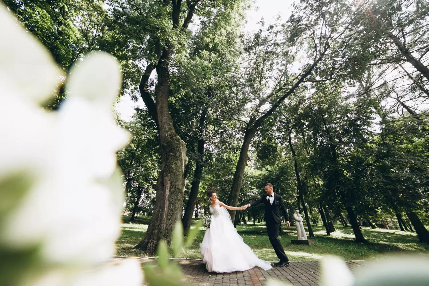 La magia de las bodas en jardines
