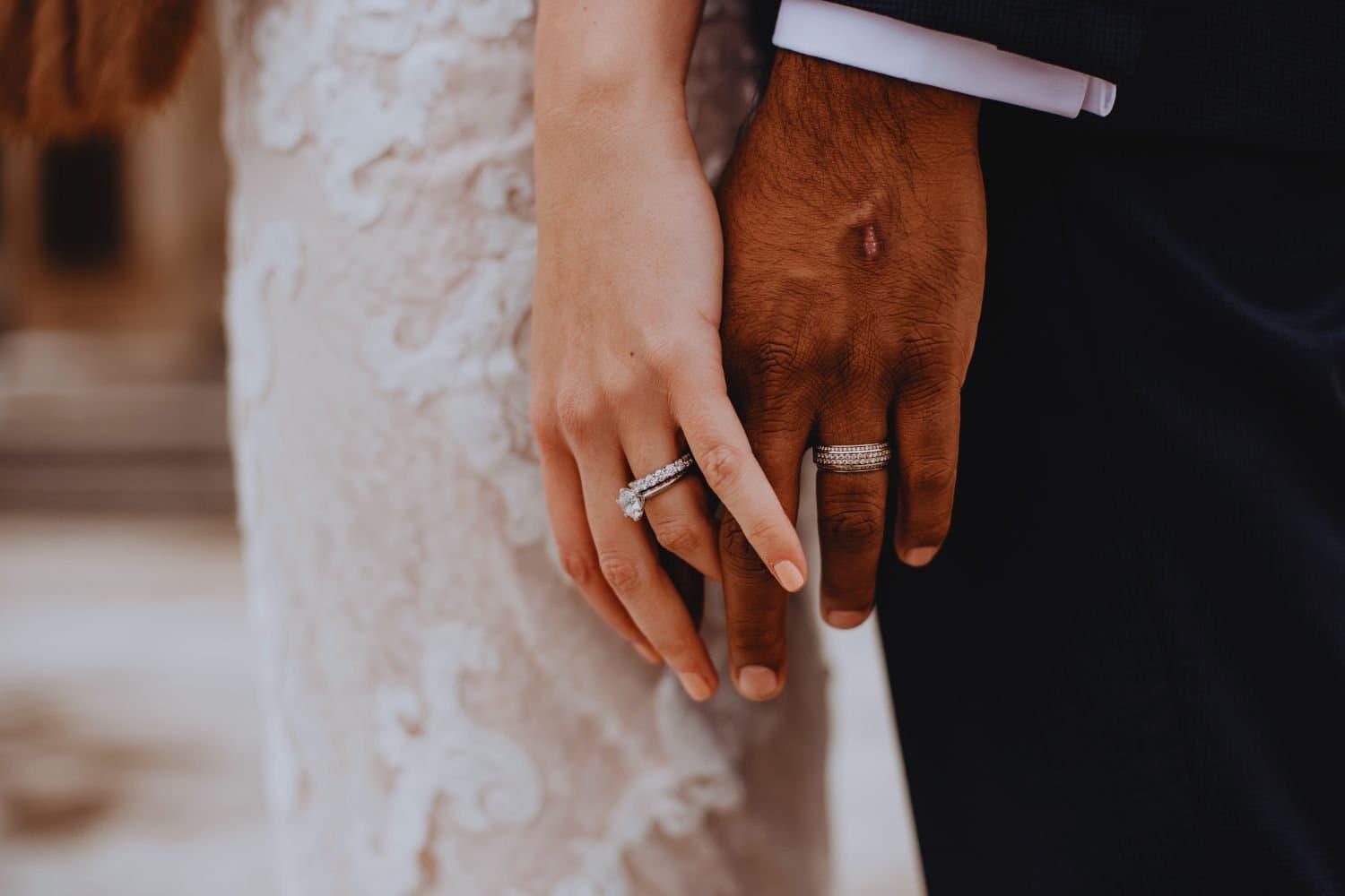 Anillos de bodas de plata: Elegancia y durabilidad