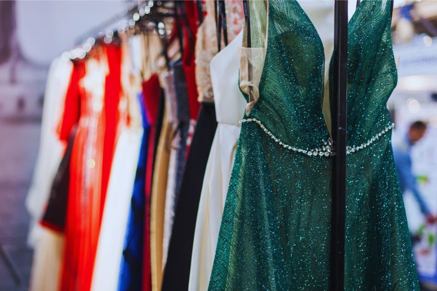 Outfits para bodas: Guía de estilo para un look perfecto